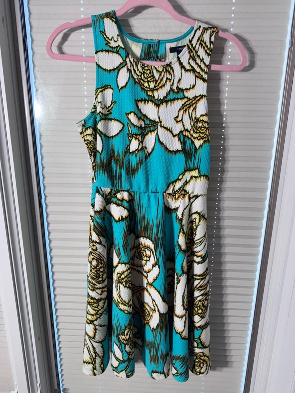 Forever 21 Teal and Pink Patterned Sleeveless Dress